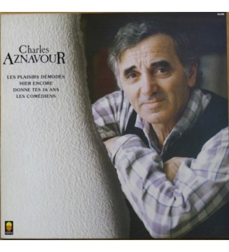 Charles Aznavour - Charles Aznavour (Les Plaisirs Démodés) (LP, Comp) mesvinyles.fr